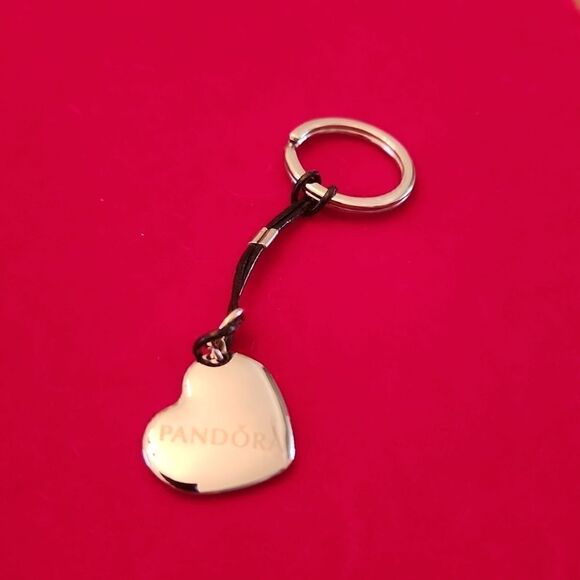 Pandora Silver Heart Key Chain Charm - Picture 1 of 2